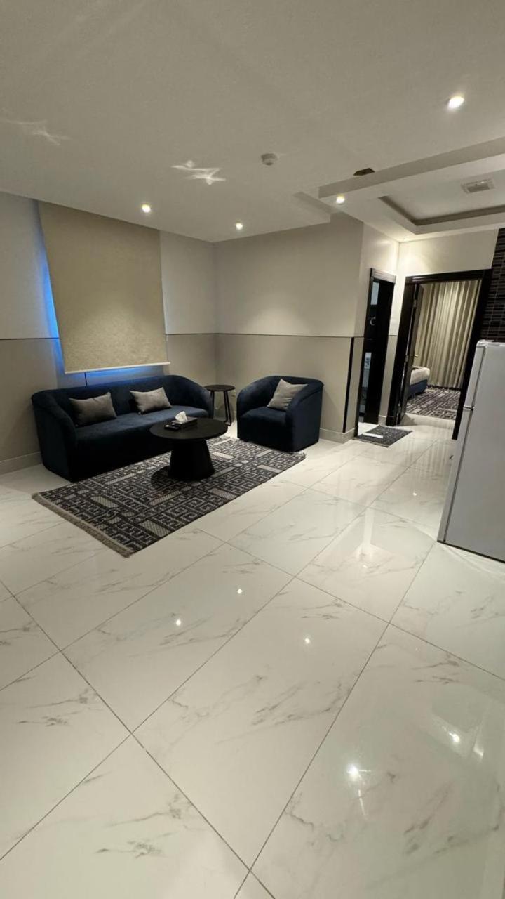 Beautiful Moment Furnished Aparthotel